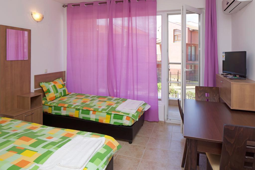 Anna Marina Apartments Sveti Vlas Exterior foto